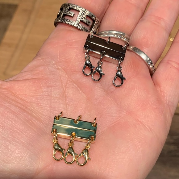 #88 Necklace Layering Magnetic Clasps - Picture 5 of 7